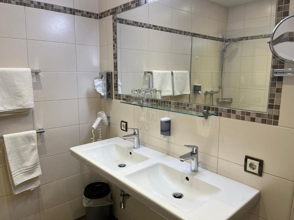 Tinschert Hotel-Restaurant-Partyservice Schwertberg Zewnętrze zdjęcie